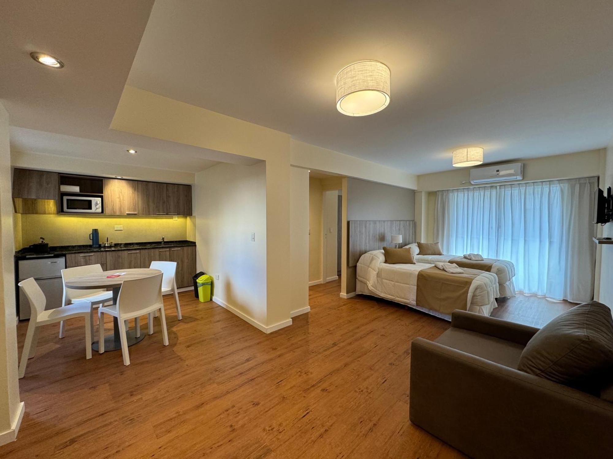 Intersur Suites Буенос Айрес Екстериор снимка