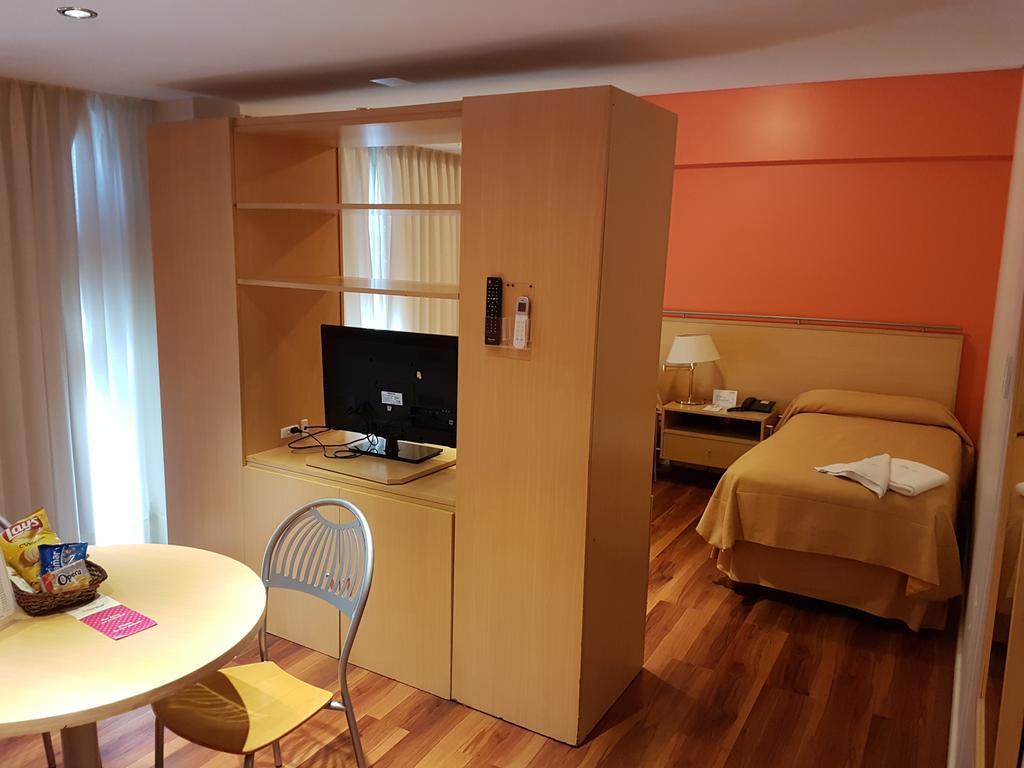 Intersur Suites Буенос Айрес Екстериор снимка